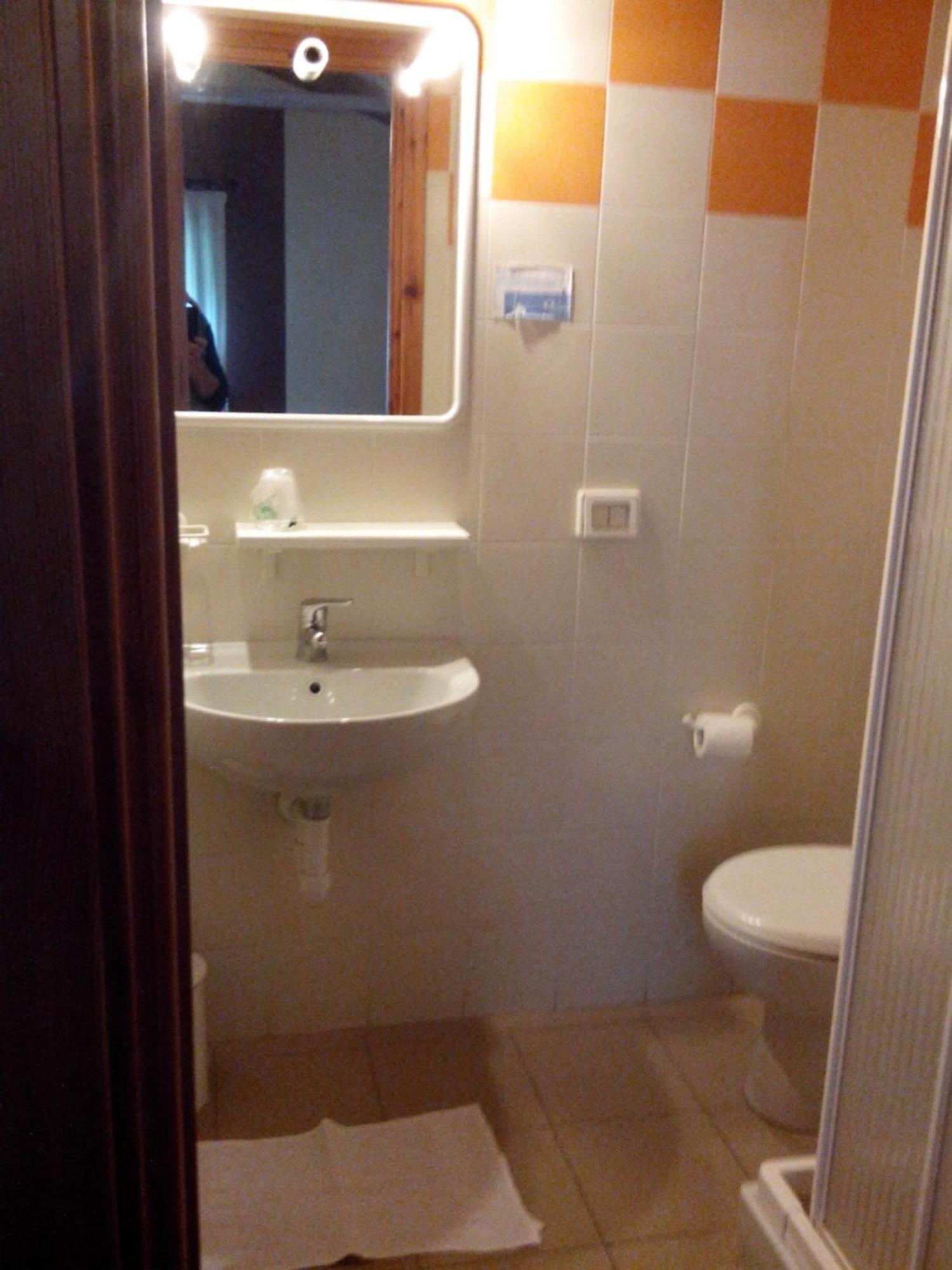 Locanda Del Sorriso Entracque Chambre photo